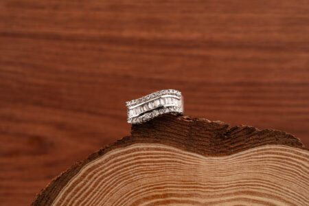 Band Style White Gold ring With Crystals