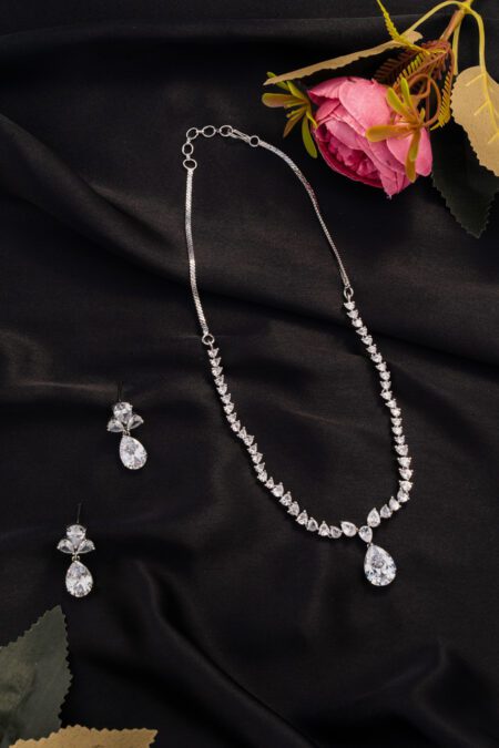 Water-Drop American Diamond with White Gold polish