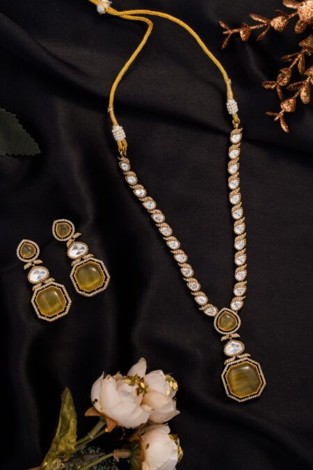 Gold moisanette with AD and Water drop Crystals on Gold polish