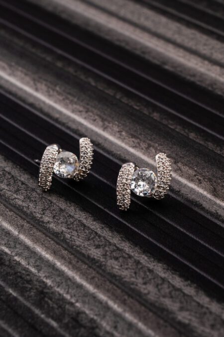 Eye Drop Crystal in the Centre from White Gold Earings