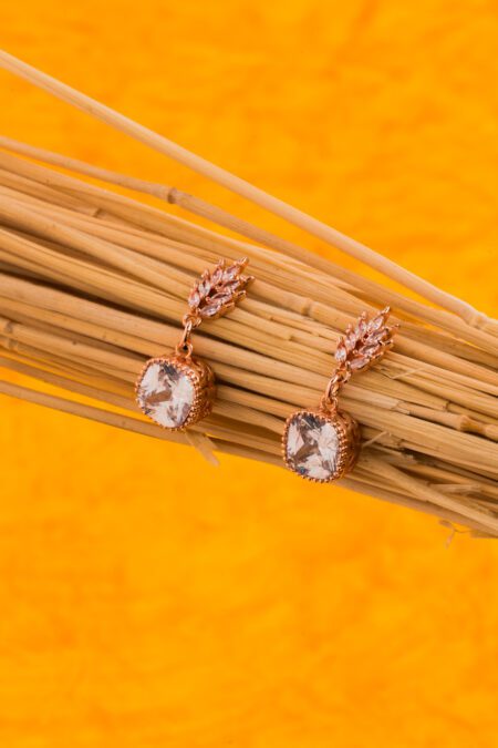 Rose Gold Earings with Gem drop