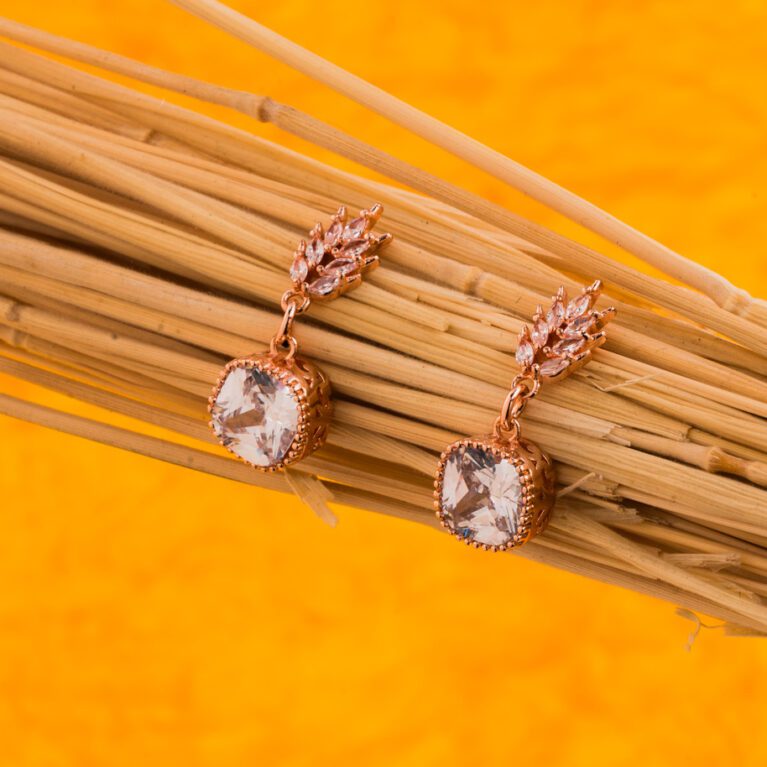 Rose Gold Earings with Gem drop