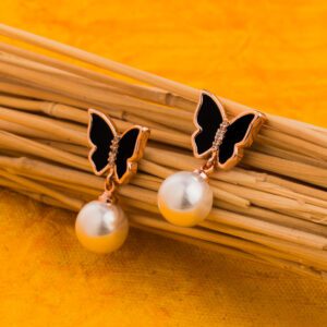 Pearl drop design with Butterfly