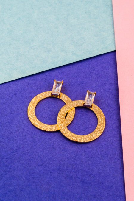 Square AD with Round Gold Minimal Earings
