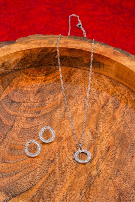 White Gold Crystal ring type Necklace set