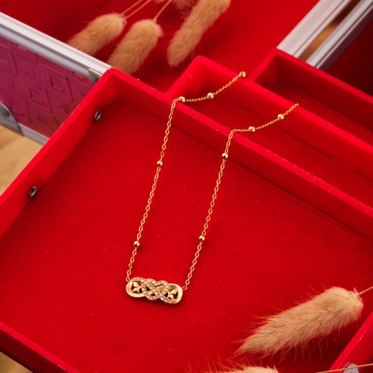 Minimal Designer Gold Necklace for Daily wearing