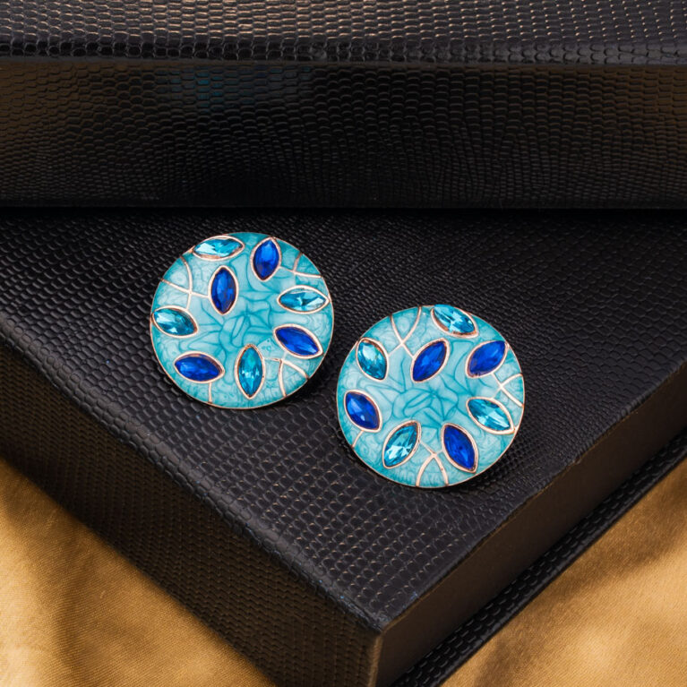 Pearl & Flower Studded on Blue Earings with Minimal Design