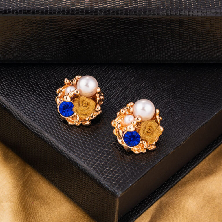 Pearl & Flower Studded on RoseGold Earings with Minimal Design